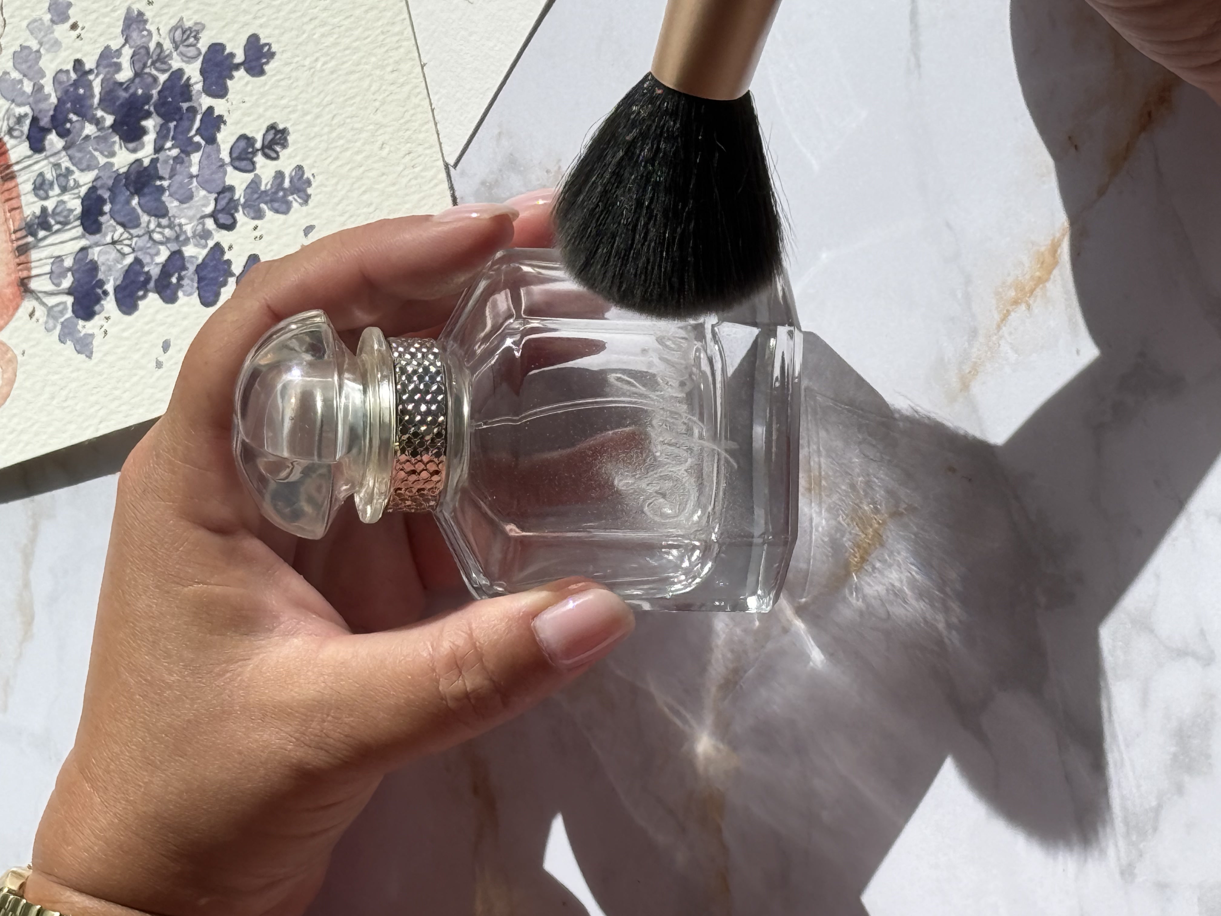 Gravure sur parfum