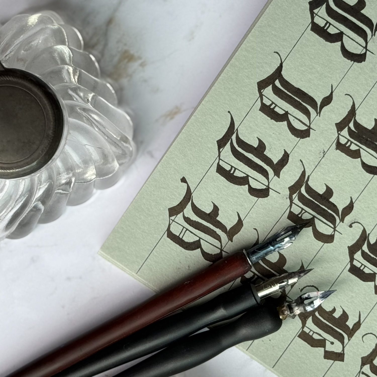 artiste calligraphe Nice