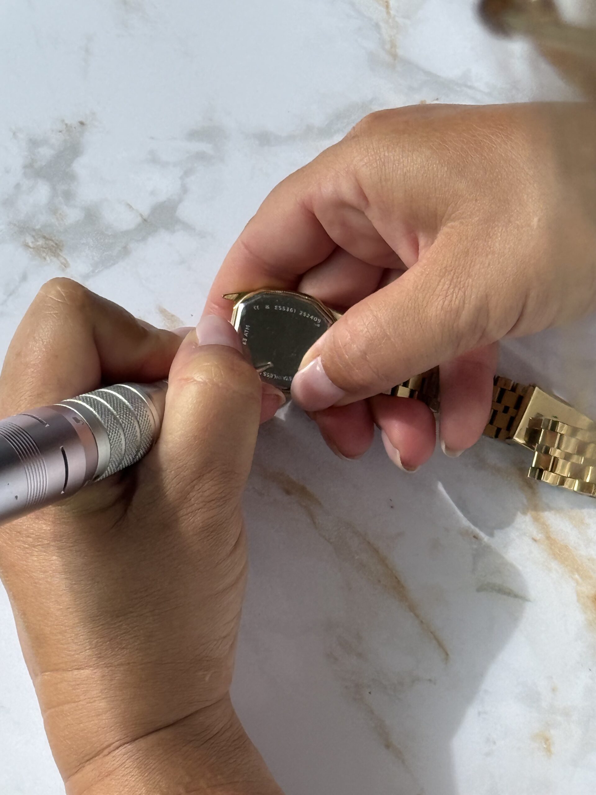 Gravure sur bijoux